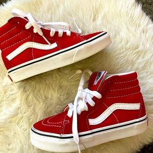 Sk8-Hi Vans